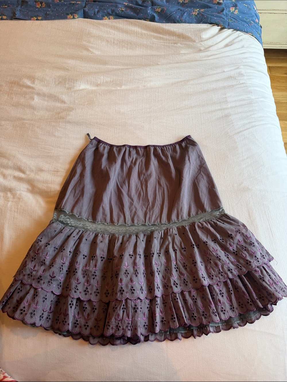 Vintage Lavender Tiered Lace Hem Skirt